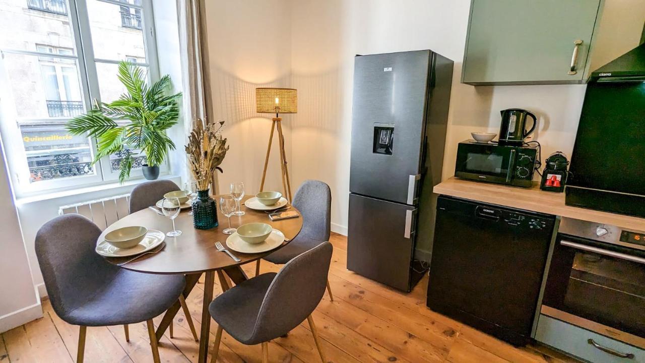 Cosy Calypso 2Ch - Quartier Des Halles & Parking Pau Exterior foto